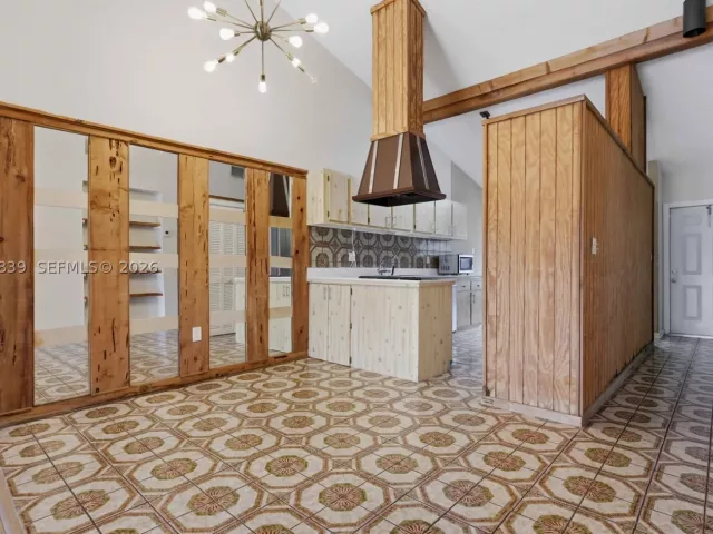 Продажа дома по адресу 10680 Cherry Ave - фото 8910048