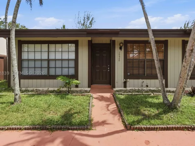 Продажа дома по адресу 10680 Cherry Ave - фото 9208841
