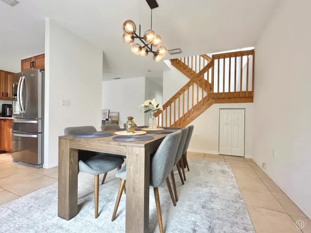 Продажа дома по адресу 639 NW 130th Way - фото 8912328