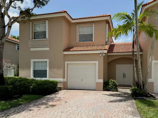 Продажа дома по адресу 639 NW 130th Way - фото 8912318