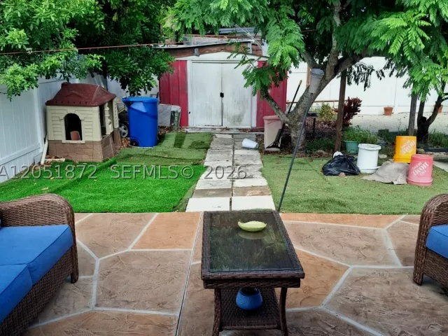 Продажа дома по адресу 4331 SW 23rd Ct - фото 9269660