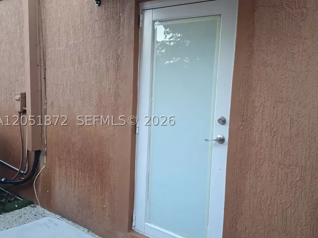 Продажа дома по адресу 4331 SW 23rd Ct - фото 9269667