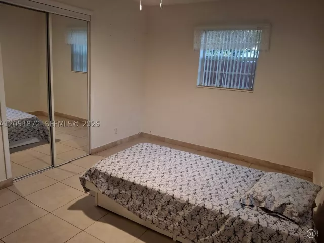 Продажа дома по адресу 4331 SW 23rd Ct - фото 9269669