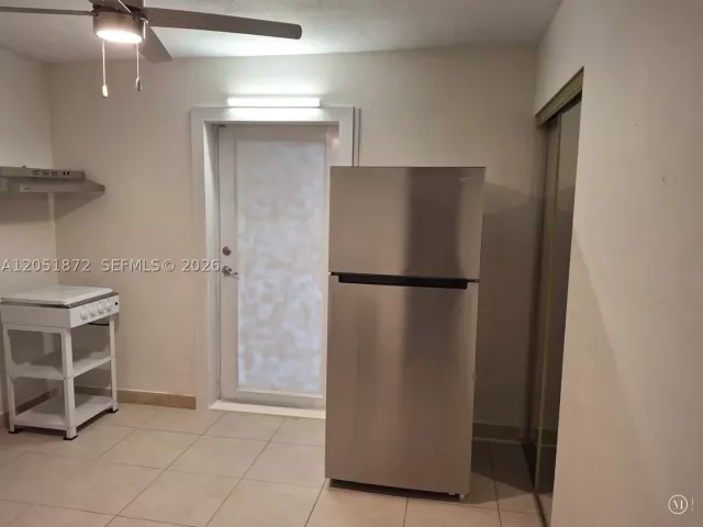 Продажа дома по адресу 4331 SW 23rd Ct - фото 9269672