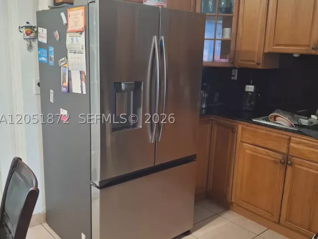 Продажа дома по адресу 4331 SW 23rd Ct - фото 9269655