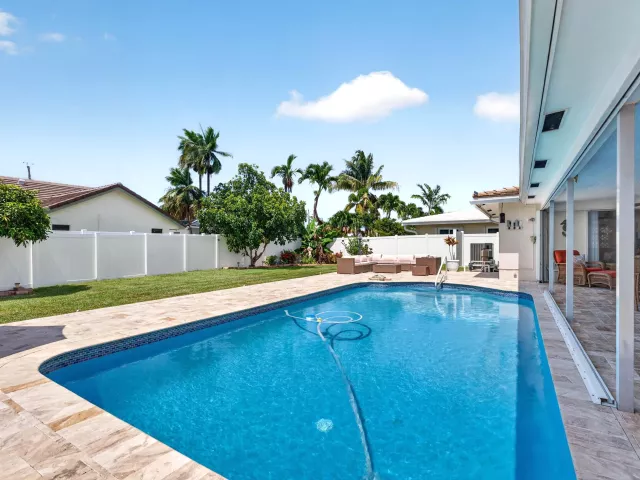 Продажа дома по адресу 1517 SE 14TH Street - фото 9274456