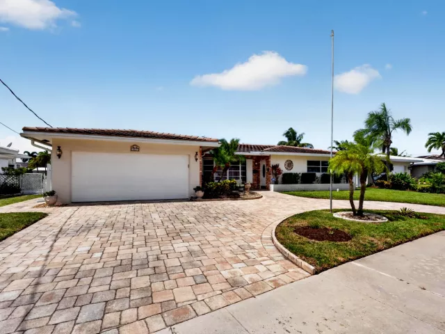 Продажа дома по адресу 1517 SE 14TH Street - фото 9274422