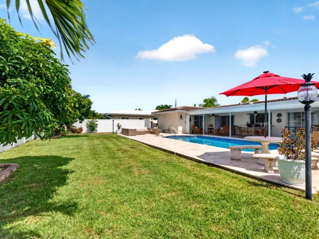 Продажа дома по адресу 1517 SE 14TH Street - фото 9274469
