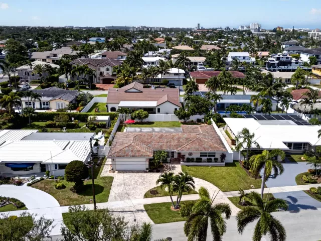 Продажа дома по адресу 1517 SE 14TH Street - фото 9274473