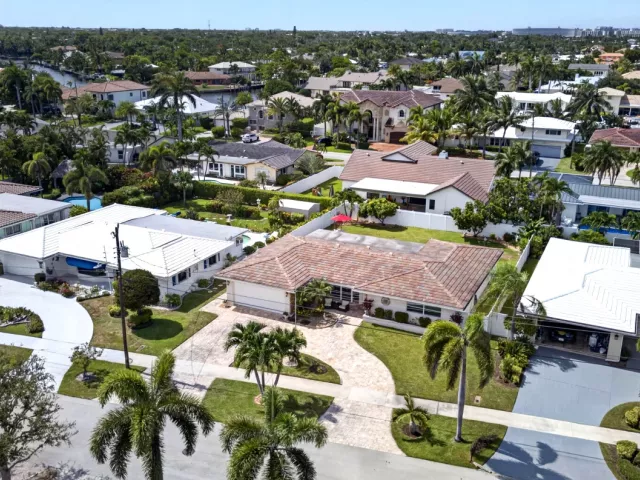 Продажа дома по адресу 1517 SE 14TH Street - фото 9274475