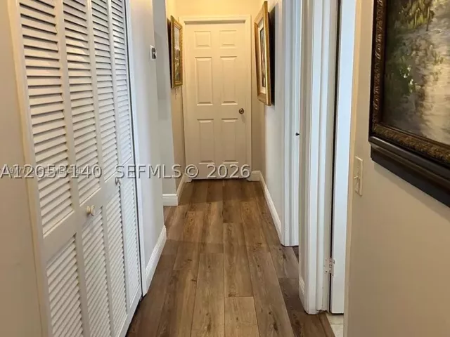 Продажа дома по адресу 4911 SW 142nd Pl - фото 8888568