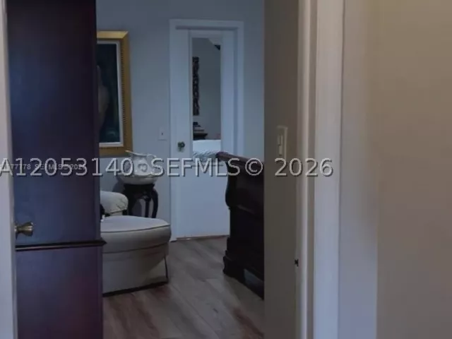 Продажа дома по адресу 4911 SW 142nd Pl - фото 8888573