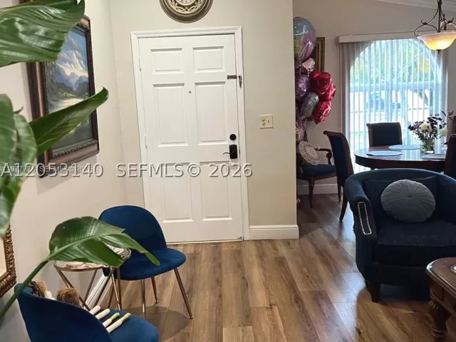 Продажа дома по адресу 4911 SW 142nd Pl - фото 8888557