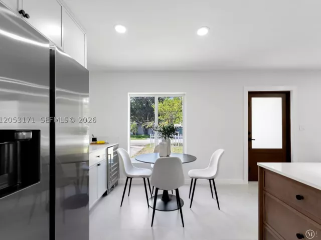 Продажа дома по адресу 1014 SW 20th St - фото 8918213