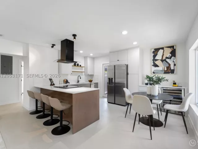Продажа дома по адресу 1014 SW 20th St - фото 8918207