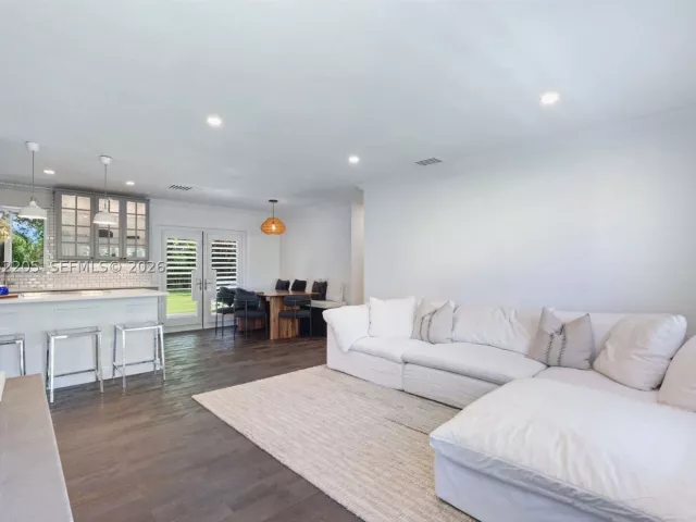 Продажа дома по адресу 9851 SW 85th Ter - фото 8889216