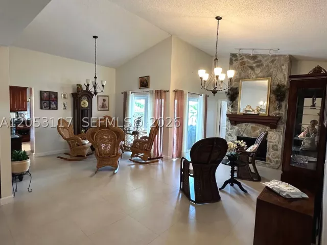 Продажа дома по адресу 5030 SW 149th Pl - фото 8929731
