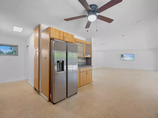 Продажа дома по адресу 19711 NE 21ST Court - фото 8889231