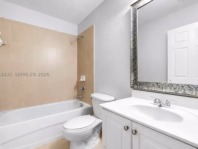 Продажа дома по адресу 3043 SW 147th Pl - фото 8889920