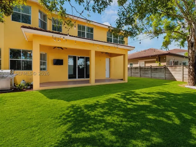 Продажа дома по адресу 3043 SW 147th Pl - фото 8889910