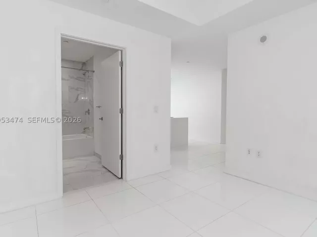 Квартира в аренду номер4407 - фото 8890523