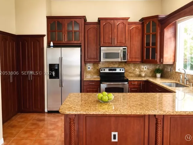 Продажа дома по адресу 16032 SW 101st Ter - фото 8889879