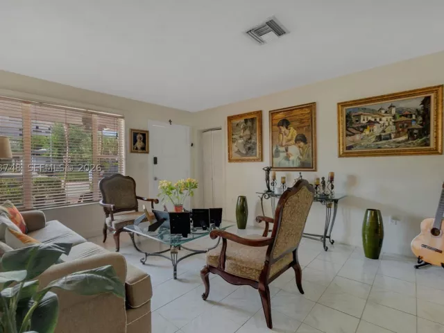 Продажа дома по адресу 35 Oviedo Ave - фото 8891592