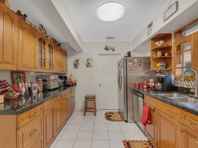Продажа дома по адресу 35 Oviedo Ave - фото 8891593