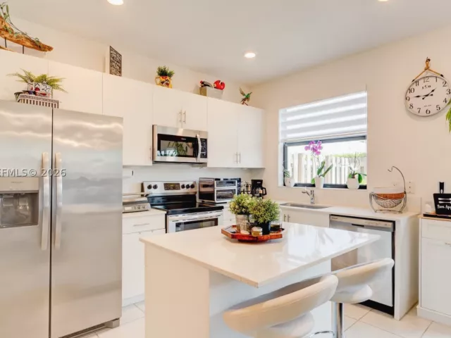 Продажа дома по адресу 953 NE 211th St - фото 8925193