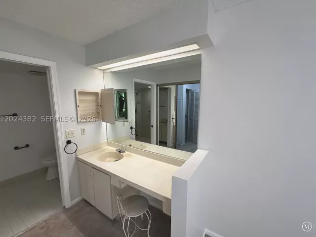 Продажа дома по адресу 23228 Fountain Vw D - фото 8898381