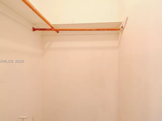 Продажа дома по адресу 6560 SW 34th St - фото 8912412