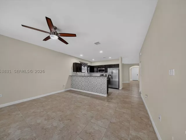 Продажа дома по адресу 11509 SW 238 Terrace - фото 8900877