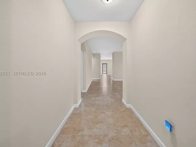 Продажа дома по адресу 11509 SW 238 Terrace - фото 8900867