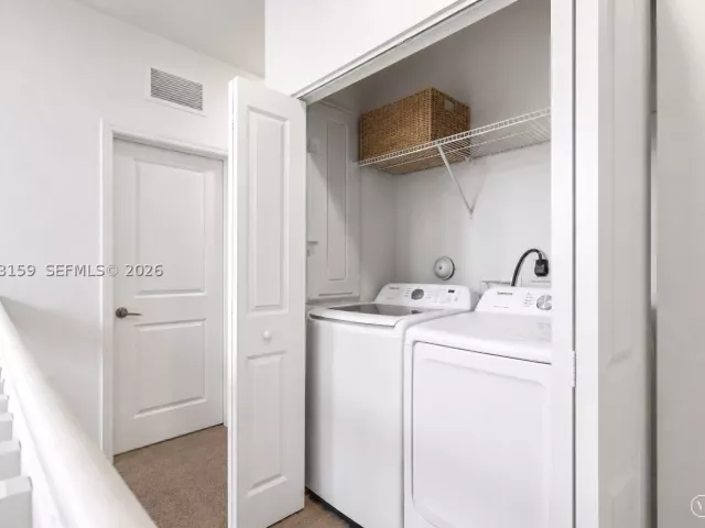 Продажа дома по адресу 1367 SE 26th Ter - фото 8918079