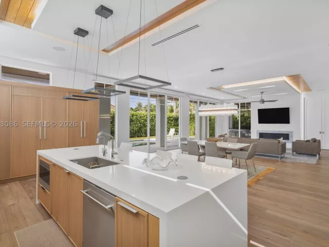 Продажа дома по адресу 728 Malaga Dr - фото 8900604