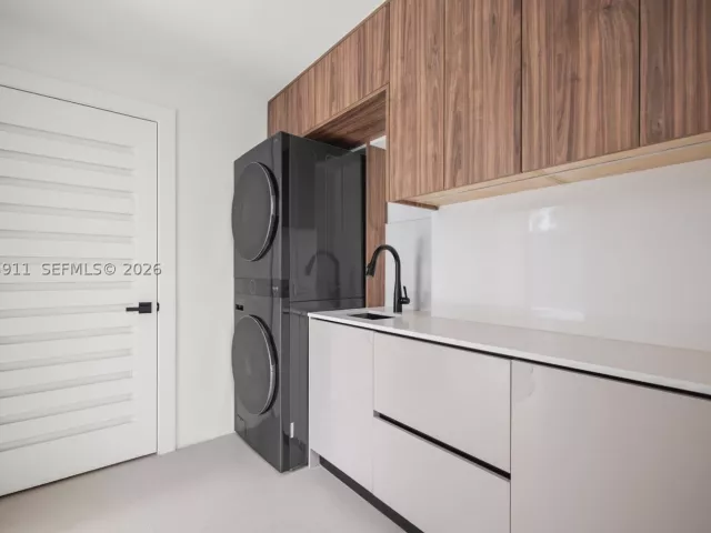 Продажа дома по адресу 3310 Elizabeth St - фото 9195434