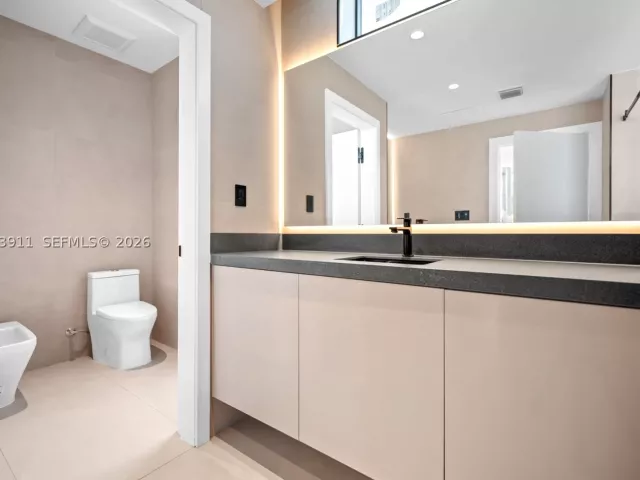 Продажа дома по адресу 3310 Elizabeth St - фото 9195450