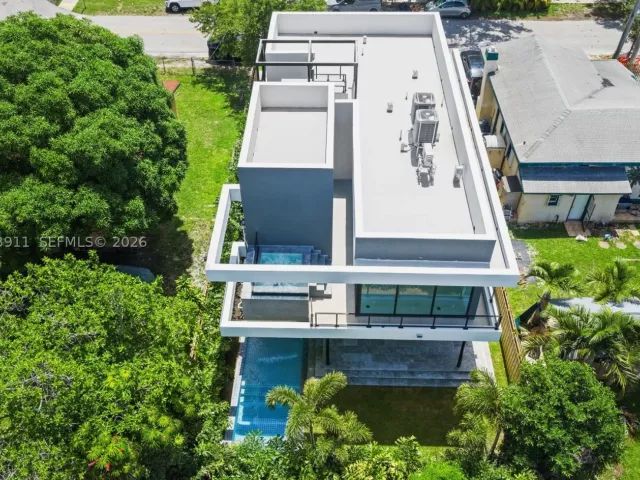Продажа дома по адресу 3310 Elizabeth St - фото 9195473