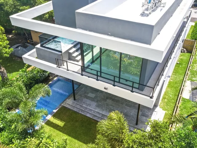 Продажа дома по адресу 3310 Elizabeth St - фото 9195477