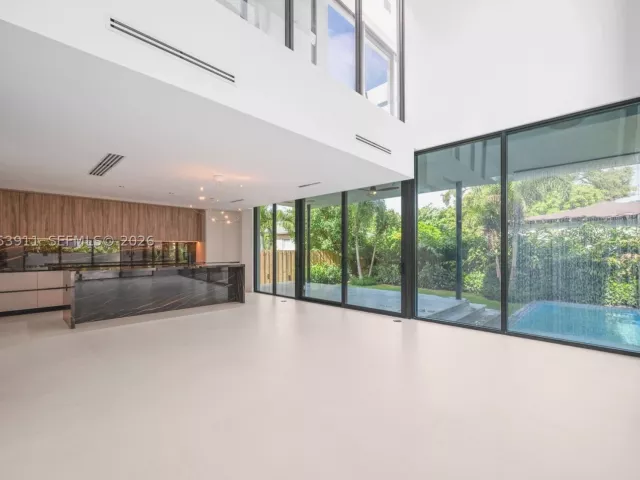 Продажа дома по адресу 3310 Elizabeth St - фото 9195421