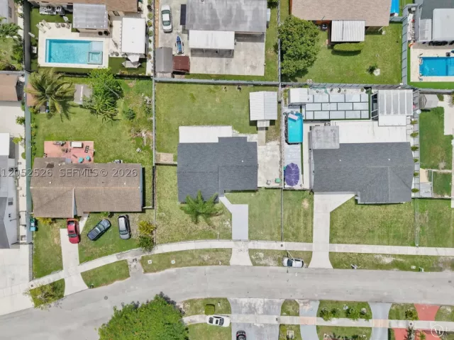 Продажа дома по адресу 18670 SW 123rd Ct - фото 8892745