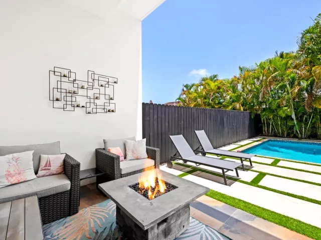 Продажа дома по адресу 3090 SW 17th Street - фото 9262710
