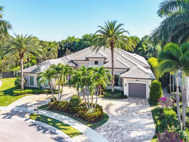 Продажа дома по адресу 16882 Crown Bridge Drive - фото 8909243