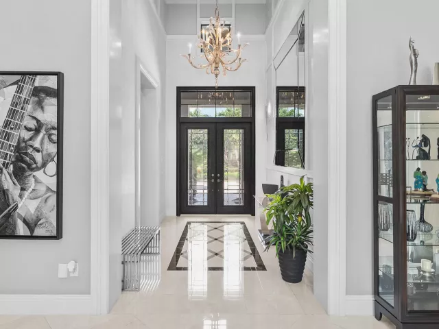 Продажа дома по адресу 16882 Crown Bridge Drive - фото 8909246