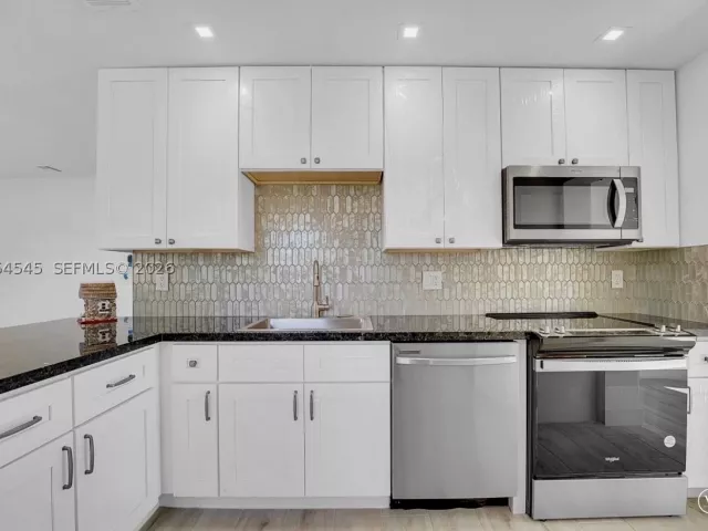 Продажа дома по адресу 646 Aspen Rd - фото 8892976