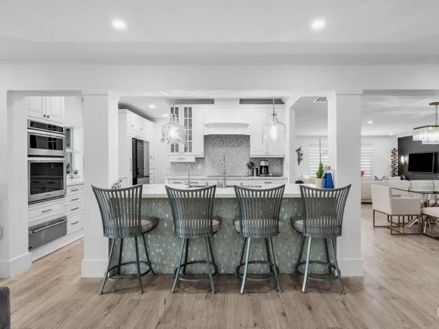 Продажа дома по адресу 3203 NE 6th - фото 9310894