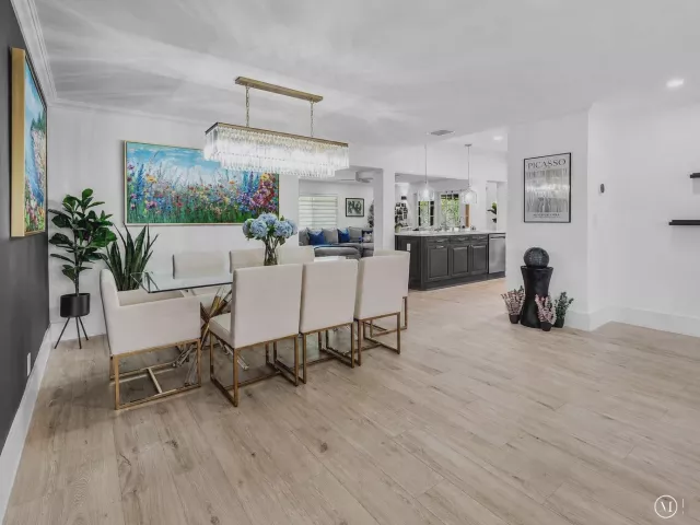 Продажа дома по адресу 3203 NE 6th - фото 9310898