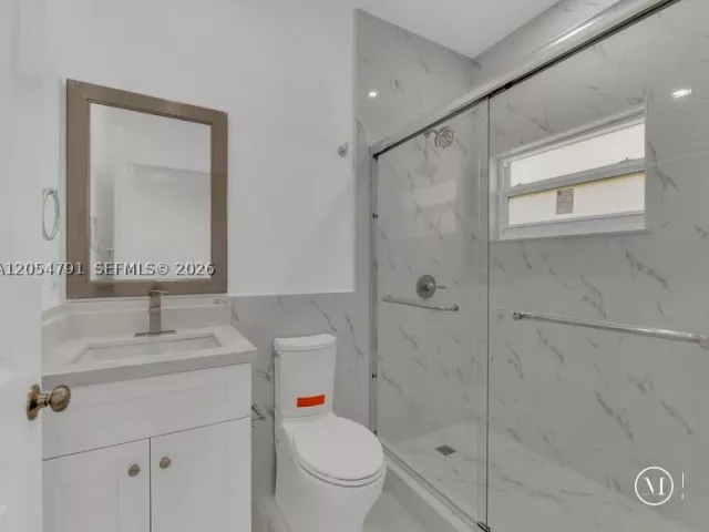 Продажа дома по адресу 1541 SW 44 AVE - фото 8894960