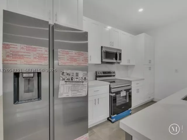 Продажа дома по адресу 1541 SW 44 AVE - фото 8894961
