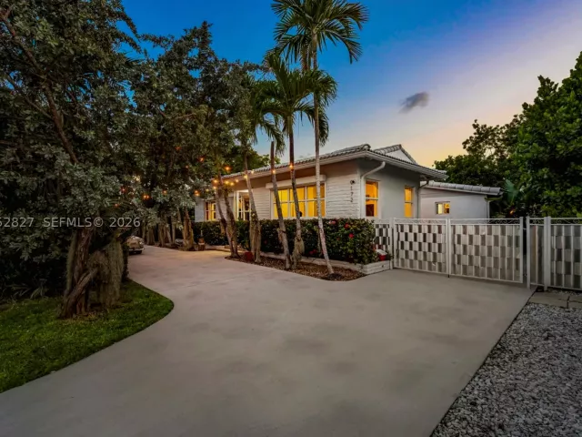 Продажа дома по адресу 9172 Carlyle Ave - фото 8896845